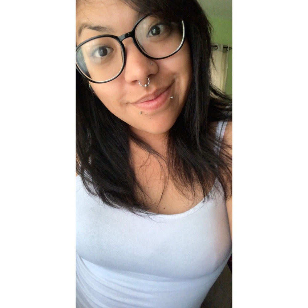 Meet your Posher, Nicole